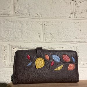 Espe vegan leather wallet.
